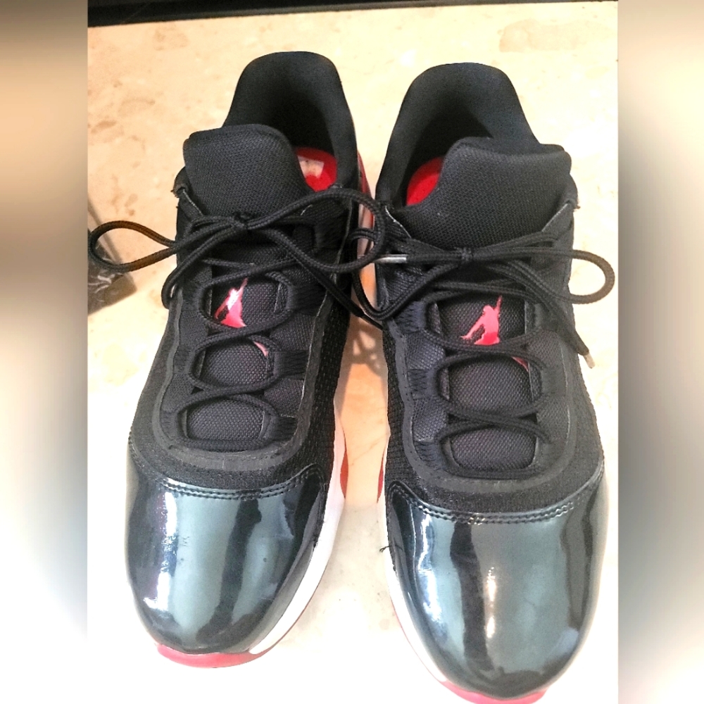 Jordan 11 CMFT low